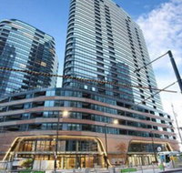 Melbourne Docklands Luxury Seaview Apartment - Accommodation Gladstone