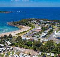 Blue View at Fingal Bay - Accommodation Gladstone