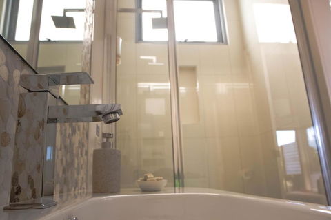 Eagle Peaks At Freycinet - Accommodation Gladstone 5