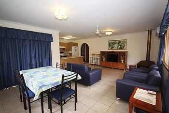 Horace Street 73 - Accommodation Gladstone 0