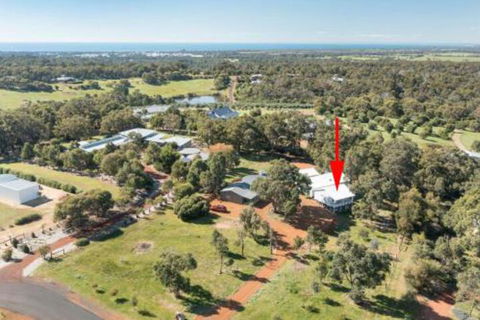 Margies Place - Accommodation Gladstone 7