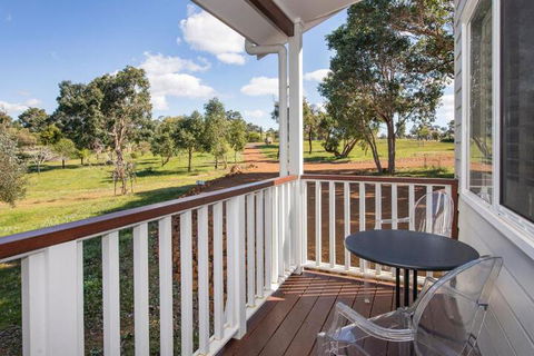 Margies Place - Accommodation Gladstone 4