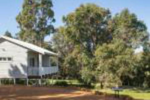 Margies Place - Accommodation Gladstone 0