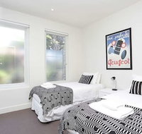Brighton Beach Bayside Beauty - Accommodation Gladstone
