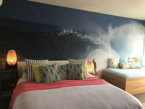 Lorne World - Accommodation Gladstone 3