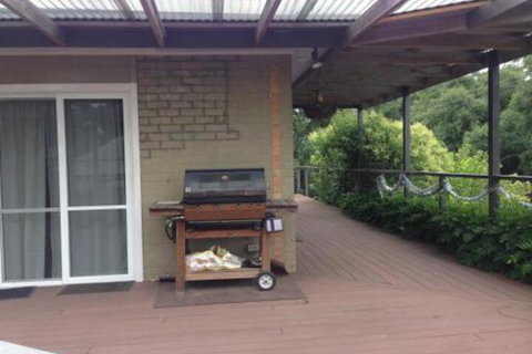 Villa Centrale - Accommodation Gladstone 0