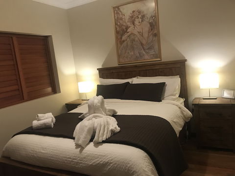 Atina Rocks Country Homestead - Accommodation Gladstone 5