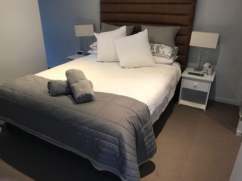 Marina View Apartment On The Maribyrnong River, Melbourne - Accommodation Gladstone 5