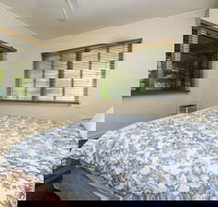 Picnic Bay Apartments Unit 3 - Accommodation Gladstone