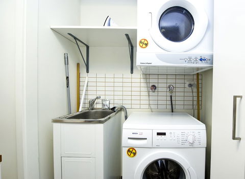 1 Bright Point Apartment 5404 - Accommodation Gladstone 0