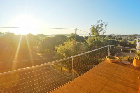 Novaks Place - Accommodation Gladstone 1