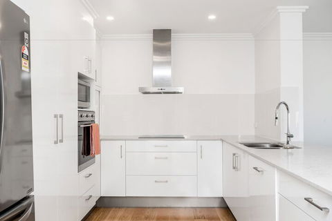 A PERFECT STAY - Amity At Seadrift - Accommodation Gladstone 3