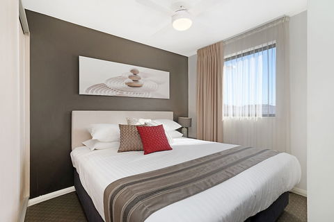 Beau Monde Apartments Newcastle - Boulevard Apartments - Accommodation Gladstone 0