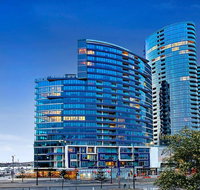 Readyset Apartments at Central Pier - Accommodation Gladstone