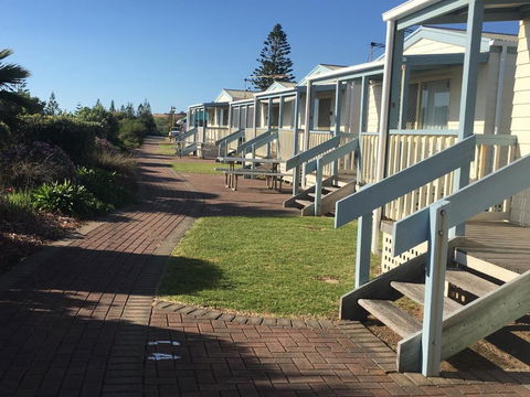 Christies Beach Tourist Park - Accommodation Gladstone 3
