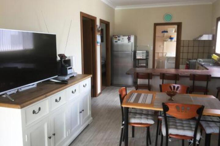 Narooma NSW Accommodation Gladstone