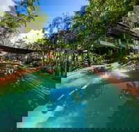 King Reef Resort - Accommodation Gladstone