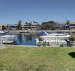 Relax at the Marina - Accommodation Gladstone