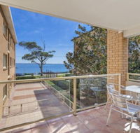 South Pacific Unit 6 Amazing unit opposite the beach. - Accommodation Gladstone