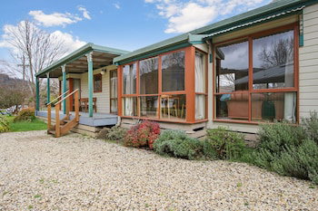 R & R In Bright - Short Walk To Town - Accommodation Gladstone 0