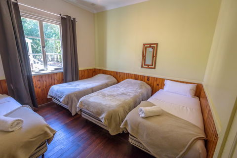 Murphy's Cottage - Accommodation Gladstone 1