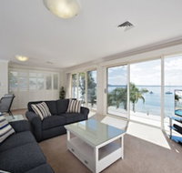 Soldiers Point Road 245 Wanda View - Accommodation Gladstone