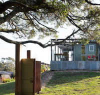 Shillings  Pence - Accommodation Gladstone