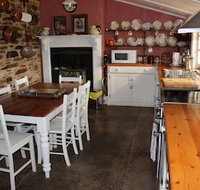 Hillside Cottage - Accommodation Gladstone