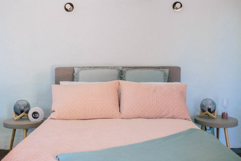 Terroir Auburn - Accommodation Gladstone 4