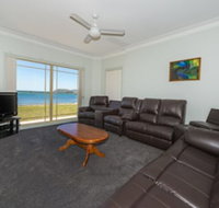 Cook St. 4 Salamander Bay - Accommodation Gladstone