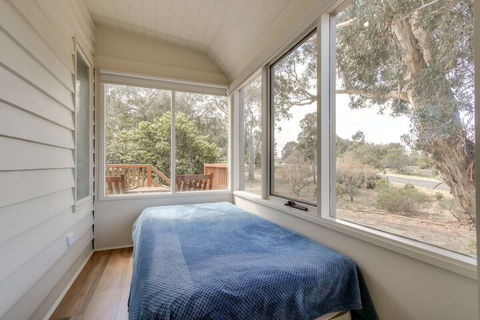 Halcyon - Accommodation Gladstone 6