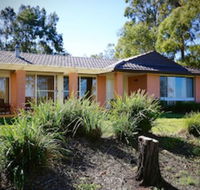 Verona Vineyard Cottage - Accommodation Gladstone
