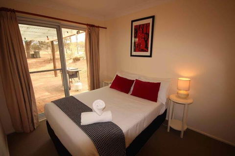 Verona Vineyard Cottage - Accommodation Gladstone 6