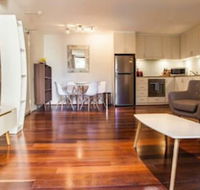 Spacious One Bedder in Potts Point - Accommodation Gladstone