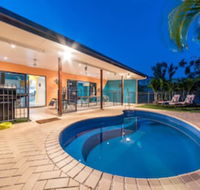Seaside Hideaway - Hideaway Bay - Accommodation Gladstone