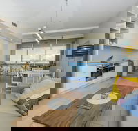 1 Bright Point Apartment 2203 - Accommodation Gladstone