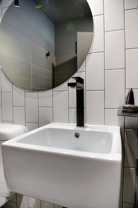 CBD Motor Inn - Accommodation Gladstone 5