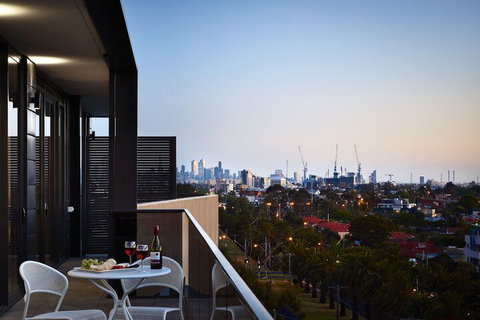 Essendon Escape - Accommodation Gladstone 5
