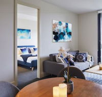Apt Walking Distance to MCG  Epworth Hospital - Accommodation Gladstone