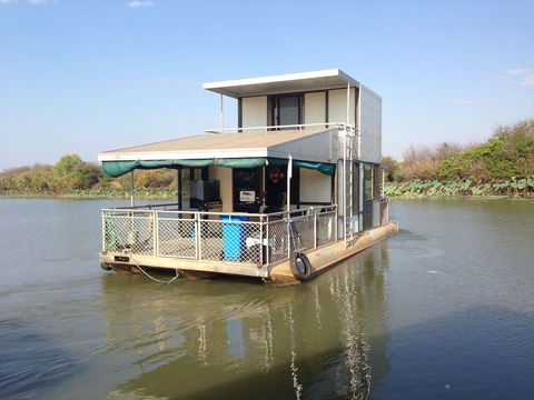 Corroboree Houseboats - Accommodation Gladstone 0