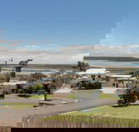 Outlook Views - Accommodation Gladstone