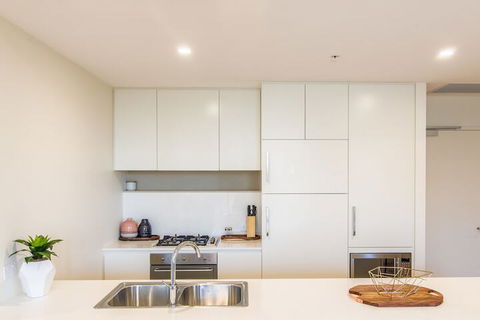 New Resort Style Urban Village In Macquarie Park - Accommodation Gladstone 3
