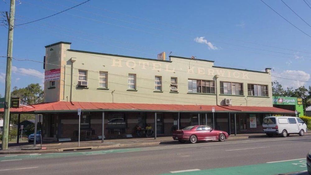 Redbank Plains QLD Accommodation Gladstone