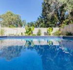 59 Banksia Avenue Coolum Beach Pet Friendly Linen included 500 BOND - Accommodation Gladstone