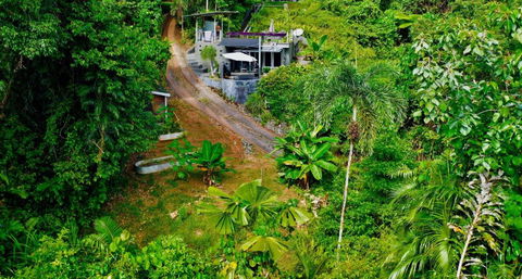 Earthship Daintree - Accommodation Gladstone 6