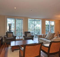 Villa 3br Vista Resort Condo located within Cypress Lakes Resort nothing is more central - Accommodation Gladstone