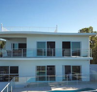 Panoramic Paradise on Shute