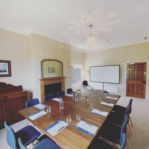 Prospect House Private Hotel - Accommodation Gladstone 1