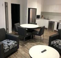 Nouveau on Young - Accommodation Gladstone