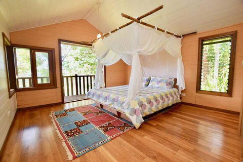 Wyndella Retreat - Accommodation Gladstone 6
